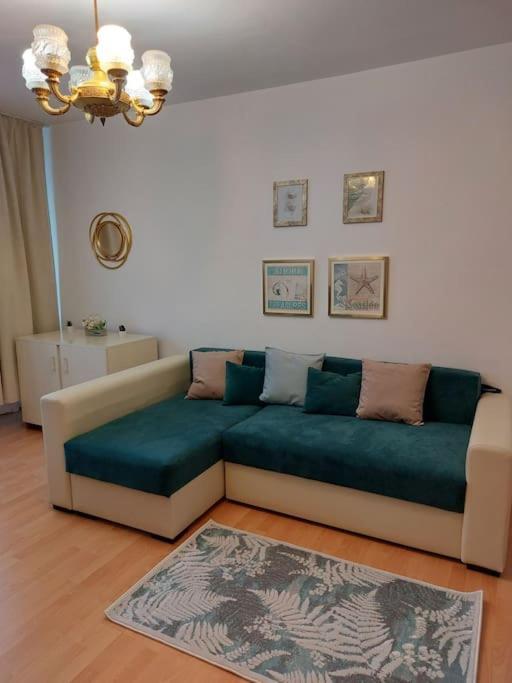 Garsoniera Centrala Renovata ブカレスト エクステリア 写真